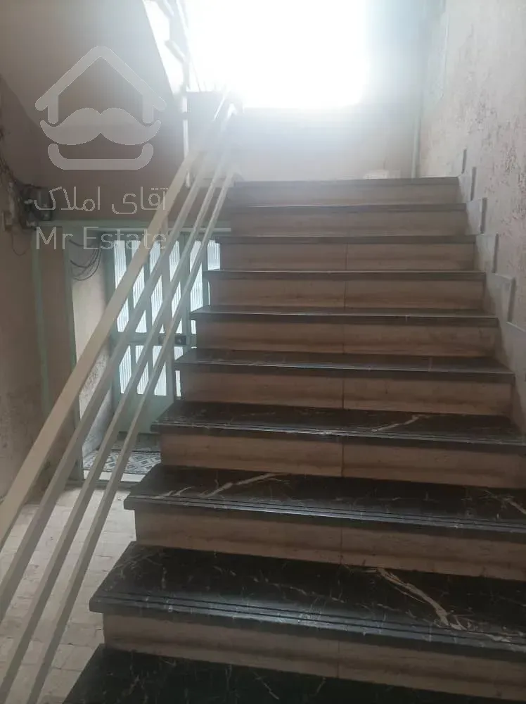 آپارتمان دارای موقعیت اداری تجاری