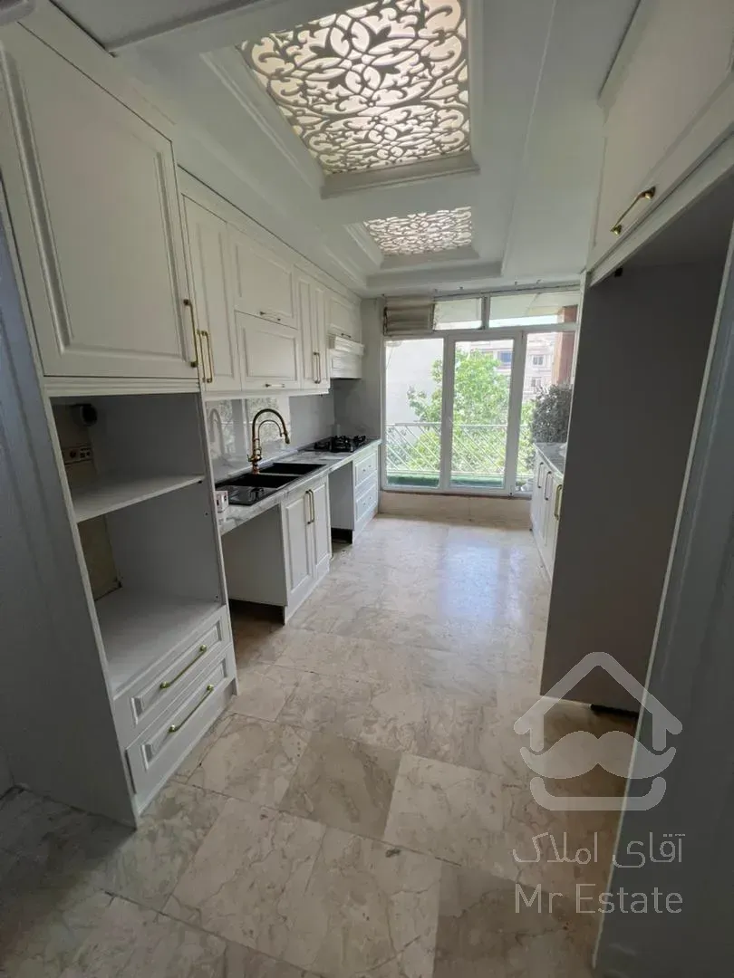 فروش آپارتمان ۶۰ متری رو به نما در بلوار فردوس غرب