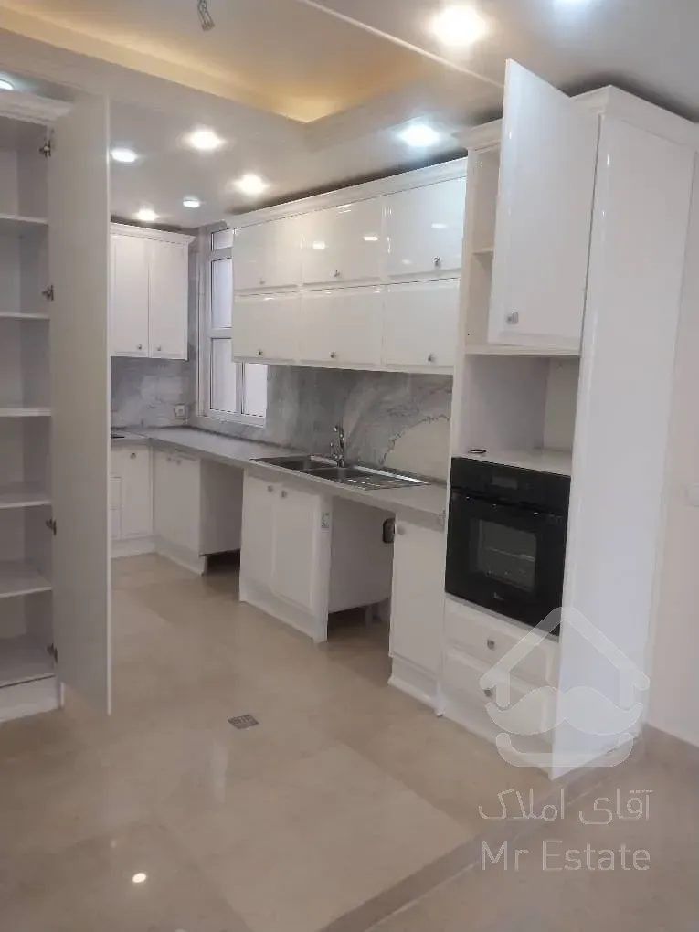 فروش آپارتمان ۹۰ متری سالن پرده خور در شهران