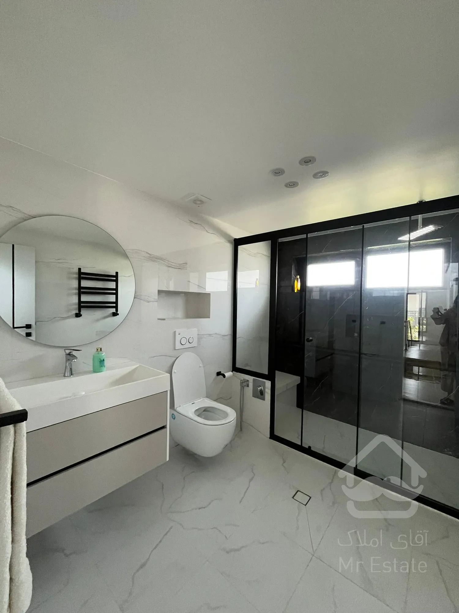 فروش ویلایی ۸۱۷ متری دوبلکس در دهکده ساحلی