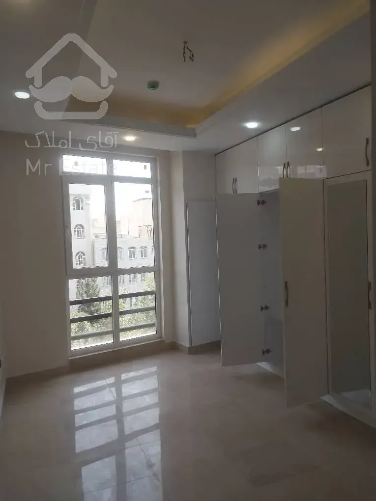 رهن آپارتمان سه خواب نوساز در کوی ارم