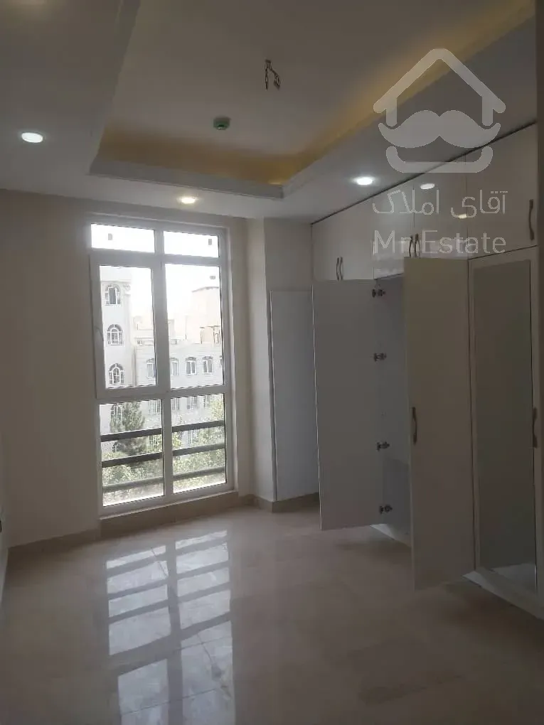 فروش آپارتمان ۹۰ متری سالن پرده خور در شهران