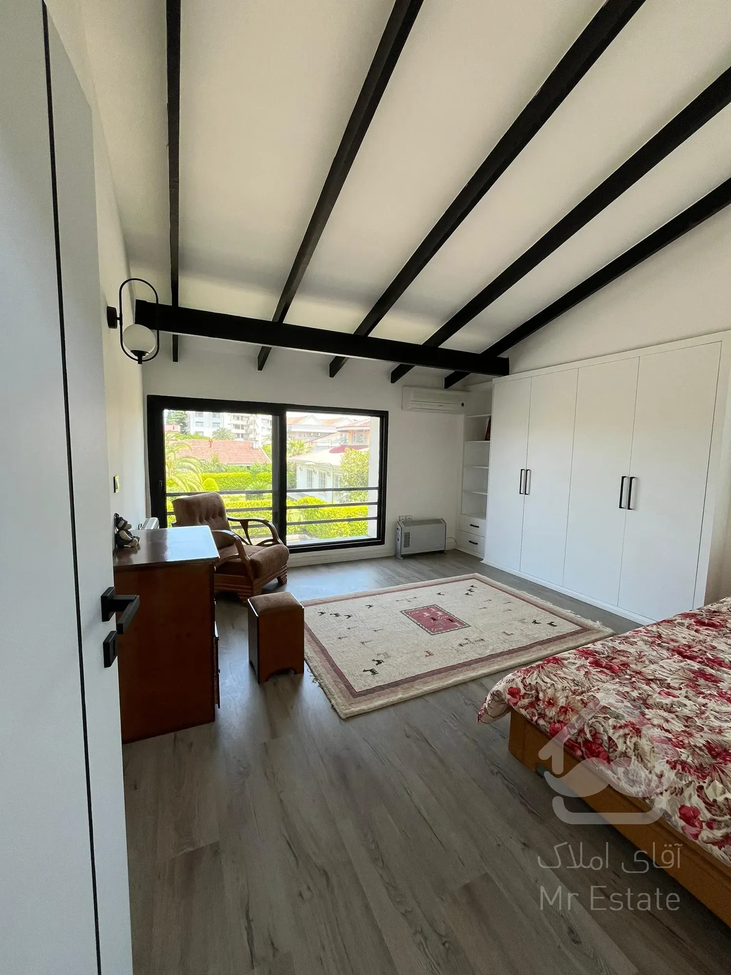 فروش ویلایی ۸۱۷ متری دوبلکس در دهکده ساحلی