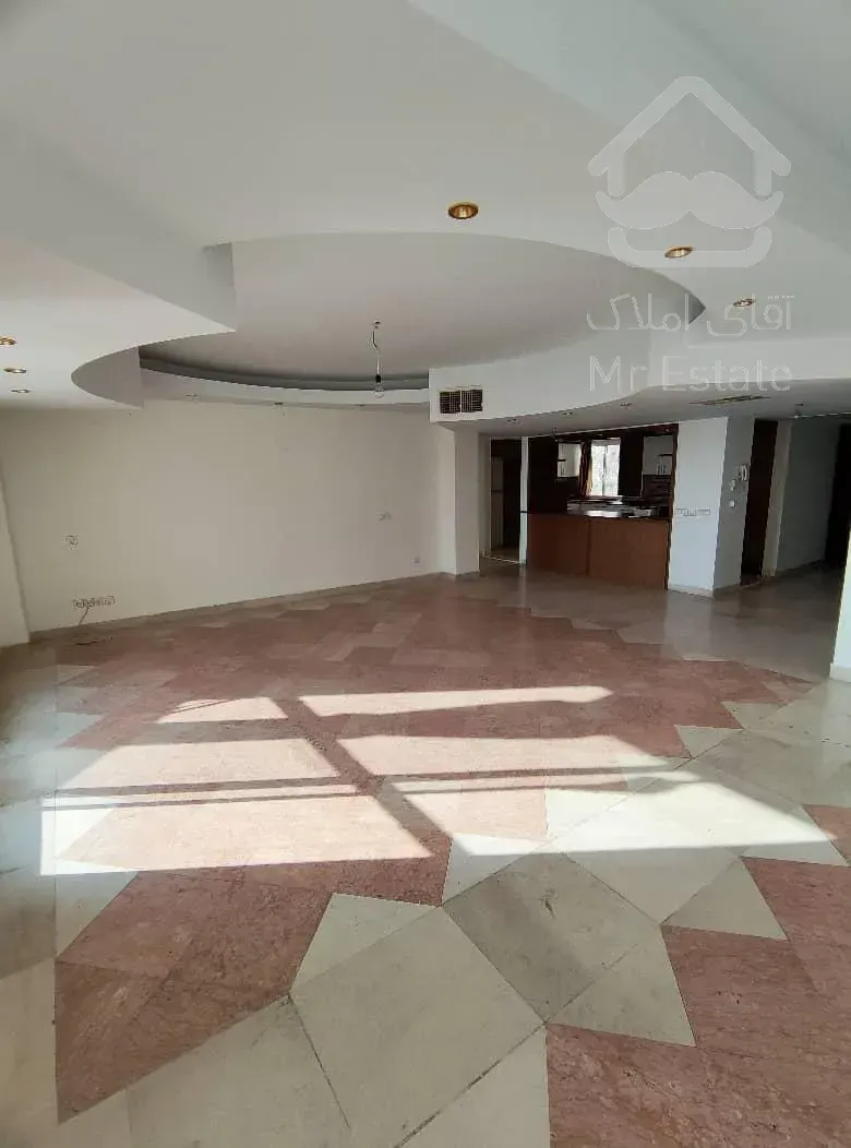 ۱۹۰ متر سه خواب اجودانیه