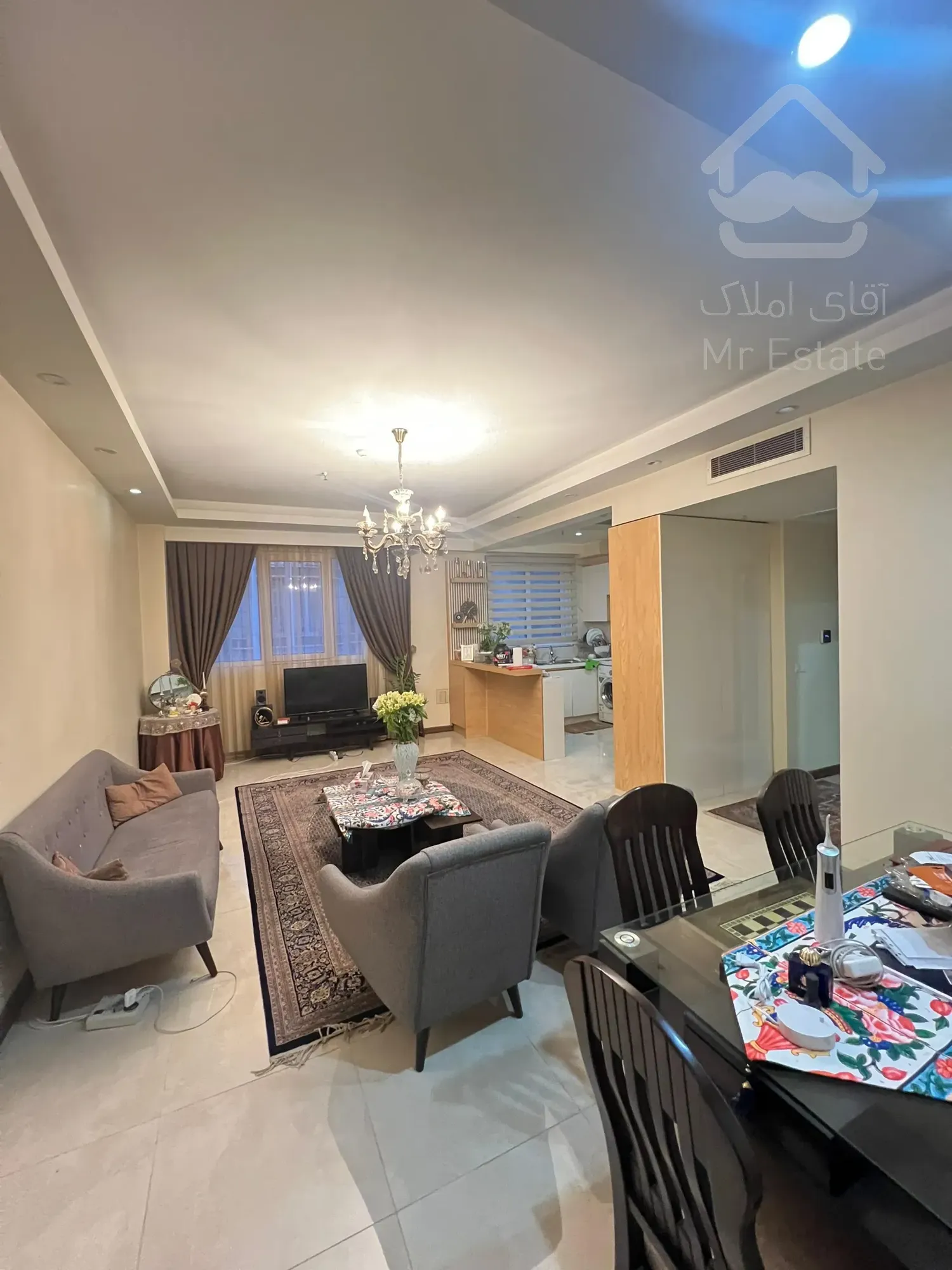 فروش آپارتمان سالن پرده خور کم سن و سال فردوس غرب