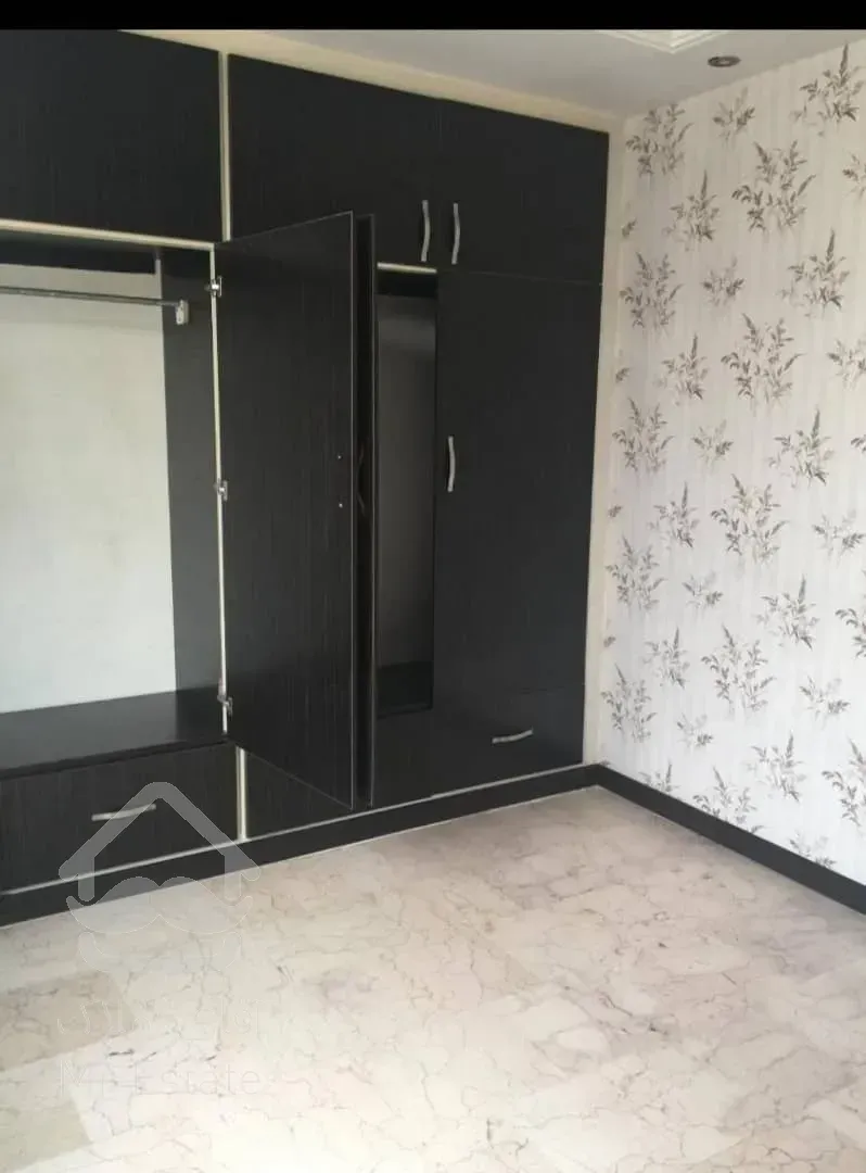 آپارتمان قیمت پایین دو خواب