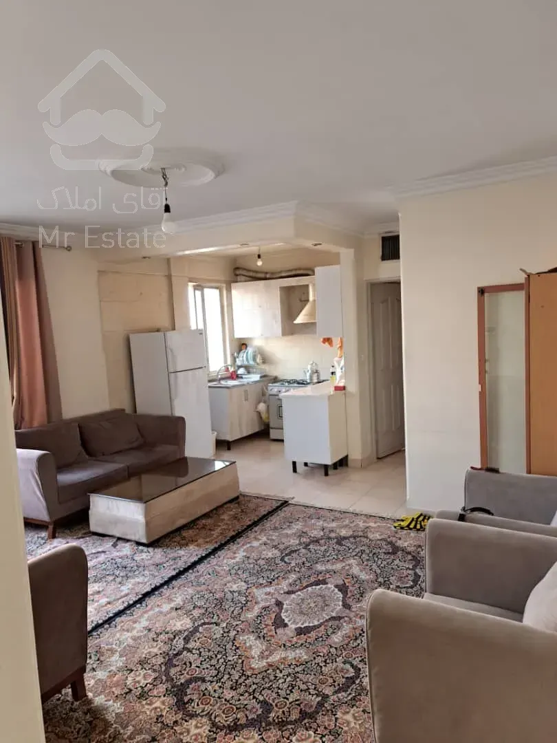 فروش آپارتمان 1 خواب سالن پرده خور زیر قیمت منطقه در بهترین لوکیشن معلم