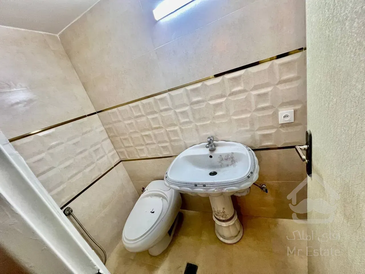 واحد ۷۵ متری فردوس واحد تخلیه آماده بازدید