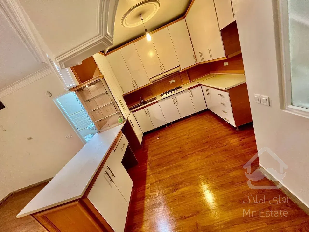 واحد ۱۰۰ متری جنت آباد تخلیه آماده تحویل