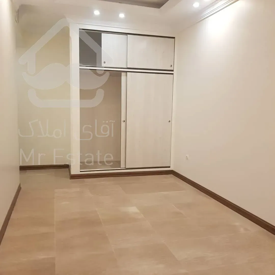 پیش فروش سهام ۳۰متری قیمت مناسب برای سرمایه گذاری