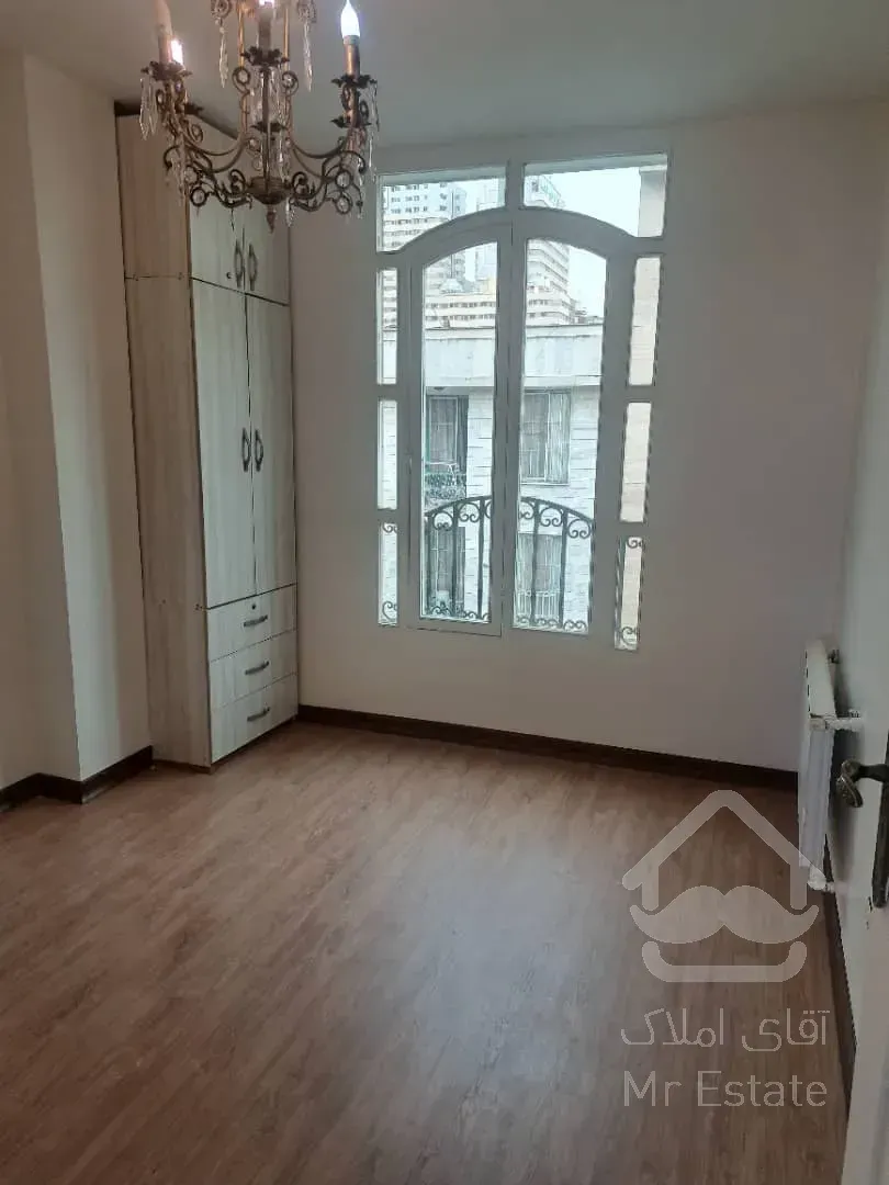 فروش اپارتمان  ۱۱۳ متر  کم واحد فول امکانات زیر قیمت