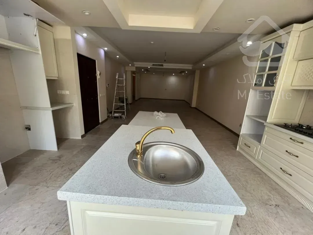 فروش اپارتمان  ۹۵ متر  کم واحد فول امکانات زیر قیمت