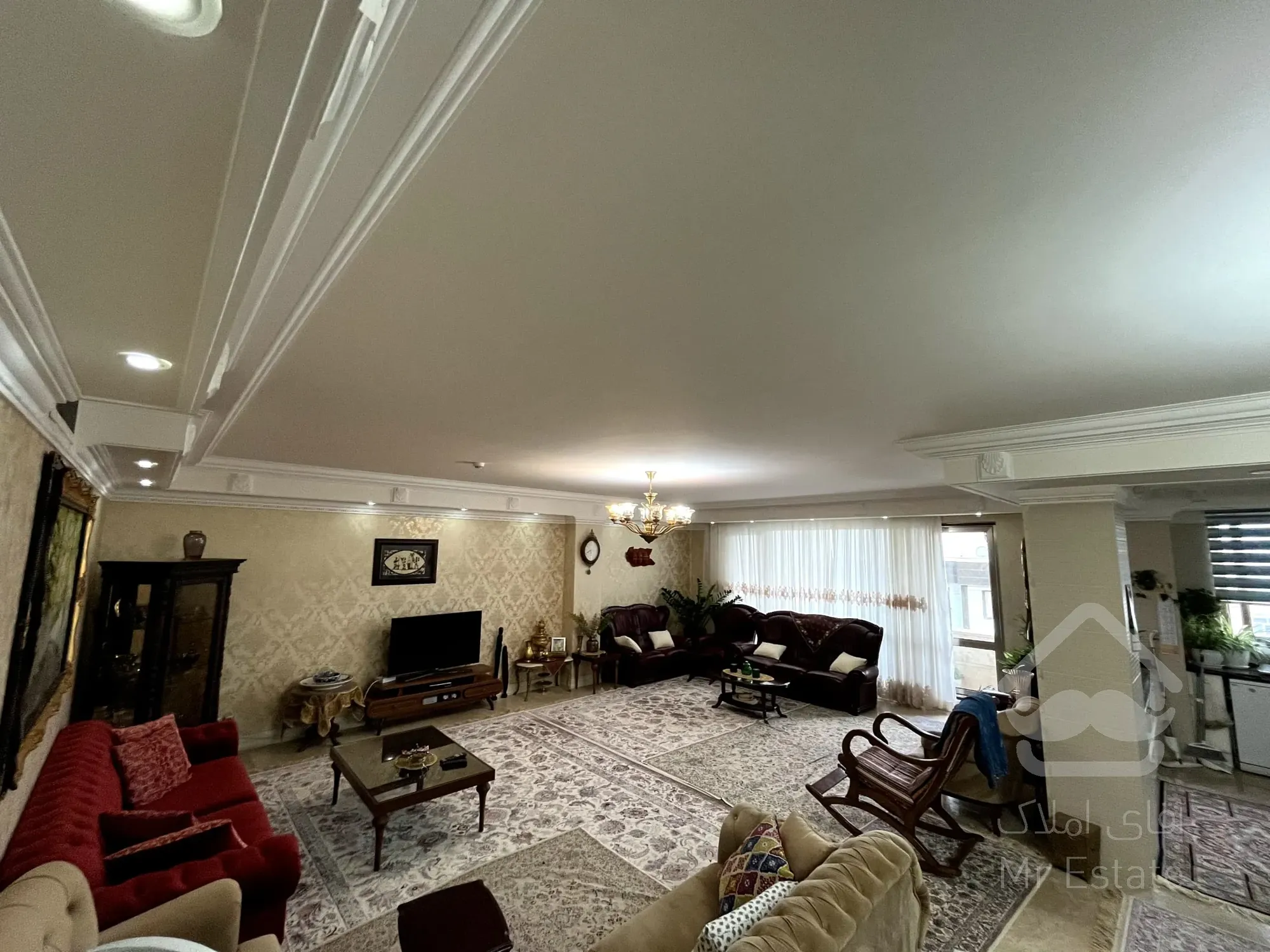 فروش آپارتمان ۱۰۰ متری سالن پرده خور در سازمان برنامه شمالی