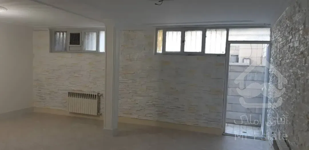 بهترین دسترسی منطقه .محیطی دنج و خوش نقشه بدون مزاحمت و سر وصدا مخصوص زوج های جوان