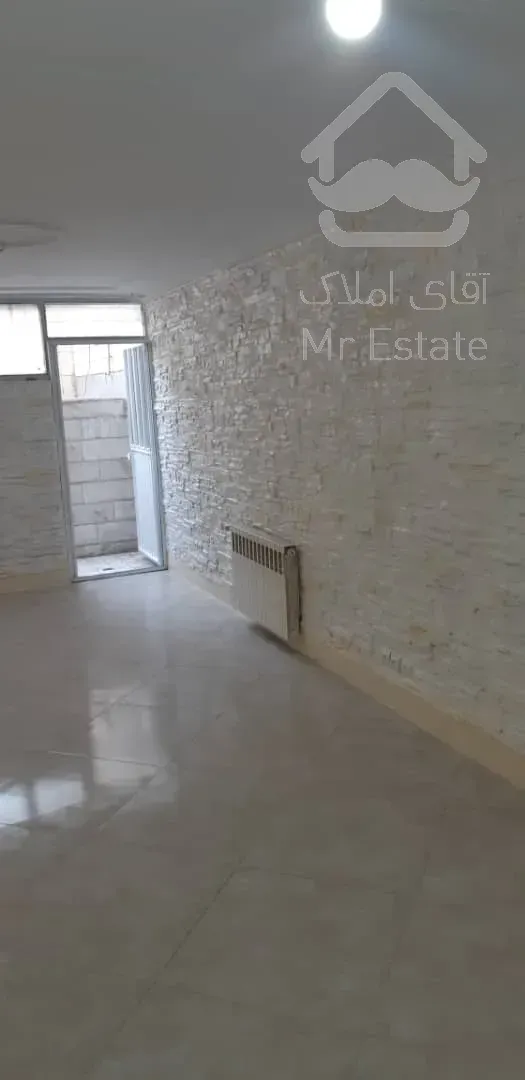 بهترین دسترسی منطقه .محیطی دنج و خوش نقشه بدون مزاحمت و سر وصدا مخصوص زوج های جوان