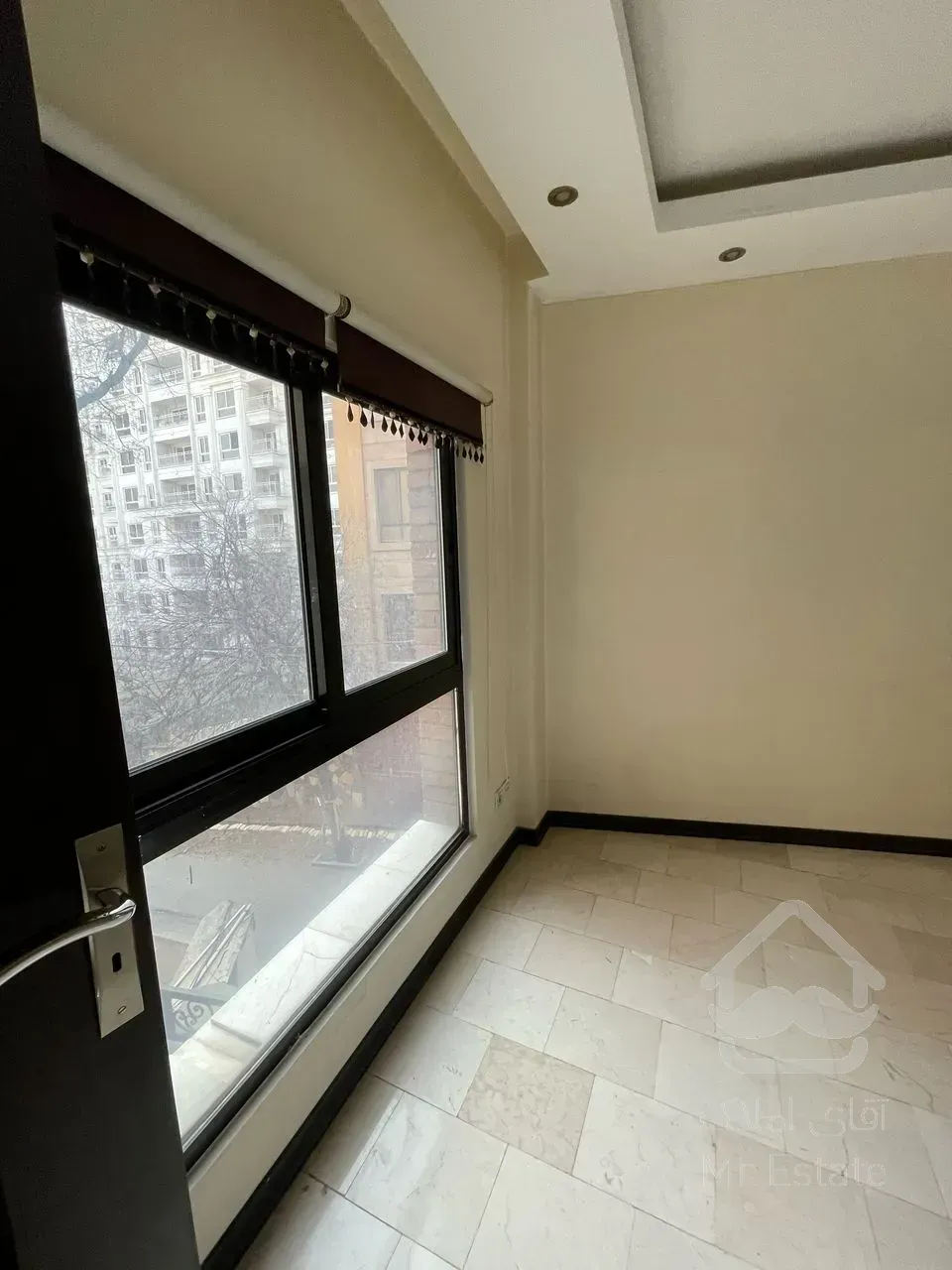 ۱۹۰متر نیاوران گلسنگ