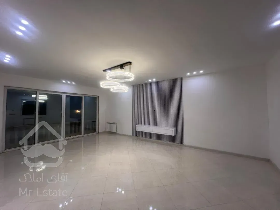 فروش آپارتمان ۱۰۰ متری غرق نور در سازمان برنامه شمالی