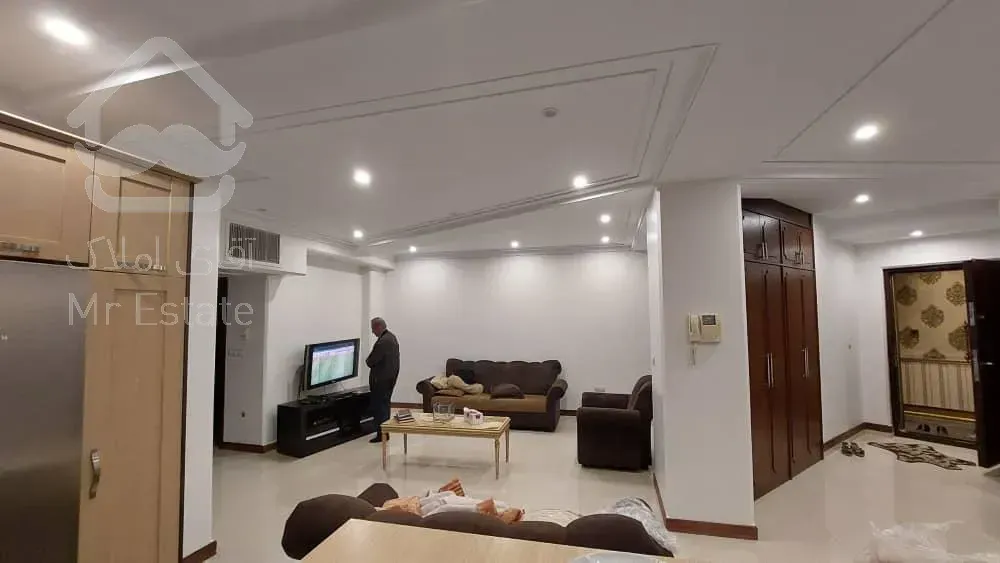 200متر /برج باغ/اقدسیه/بدون مشرف