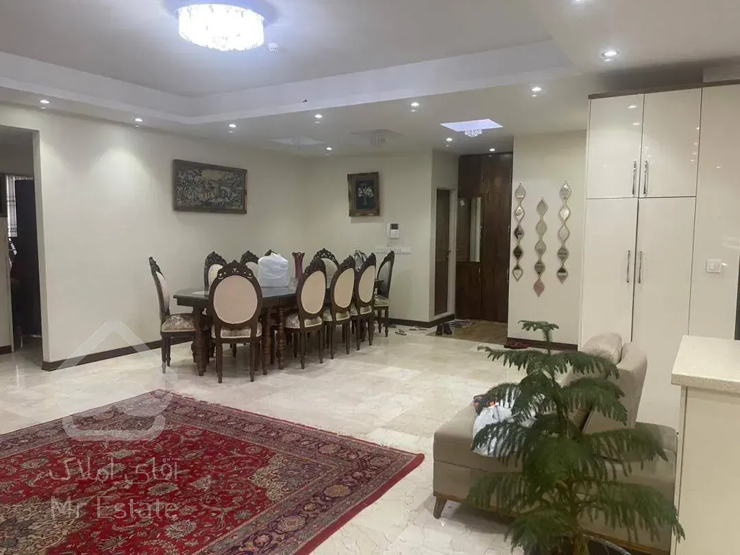 فروش آپارتمان ۱۰۰متر ۲خواب سالن پرده خور شهرک هما