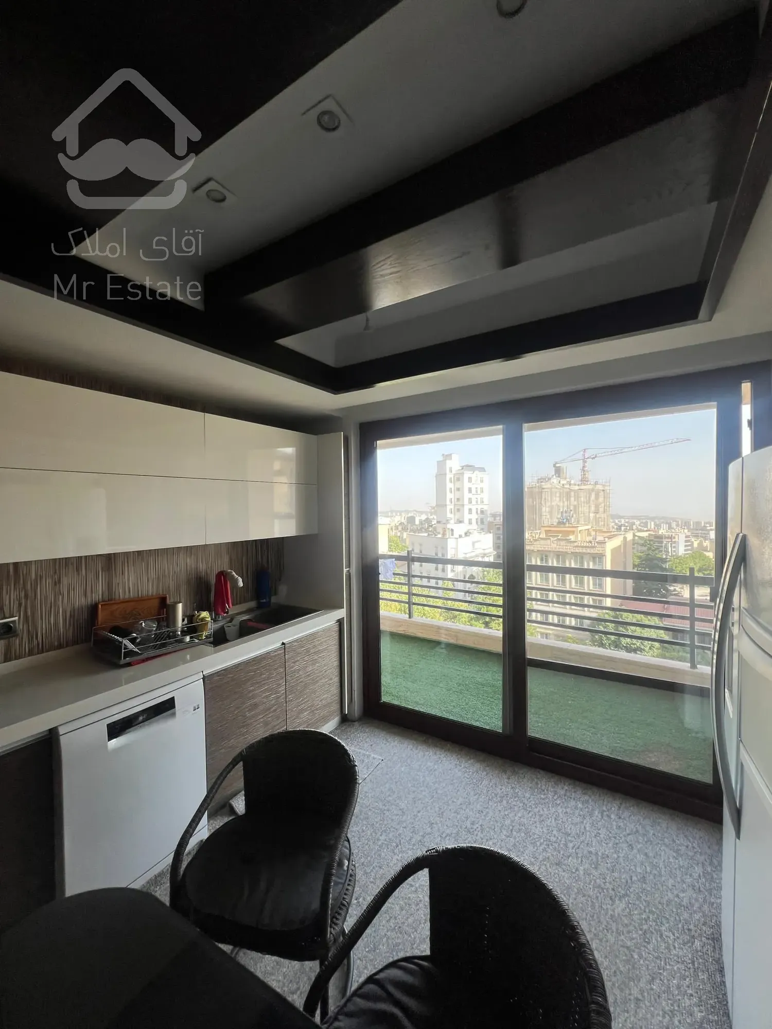 ۱۹۰متر نیاوران گلسنگ