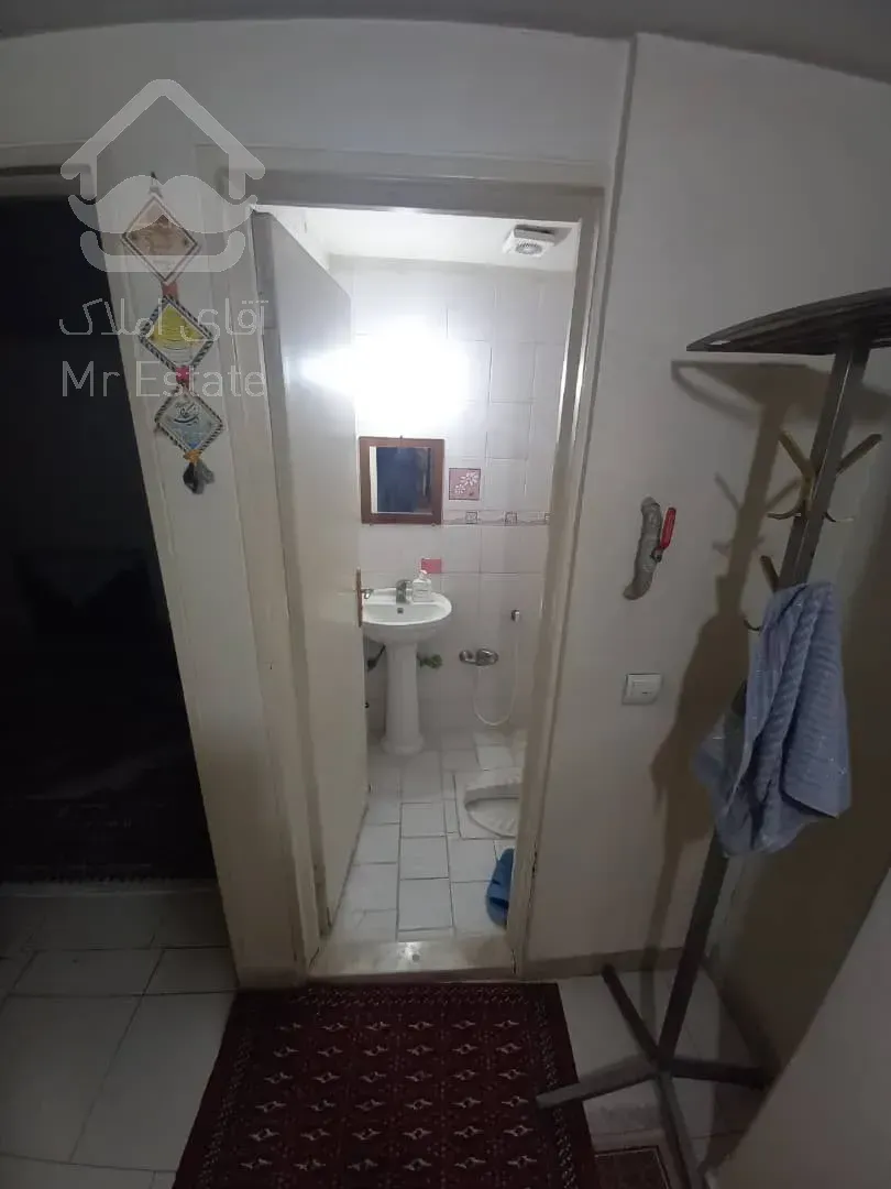 واحد فروشی طبقه اول