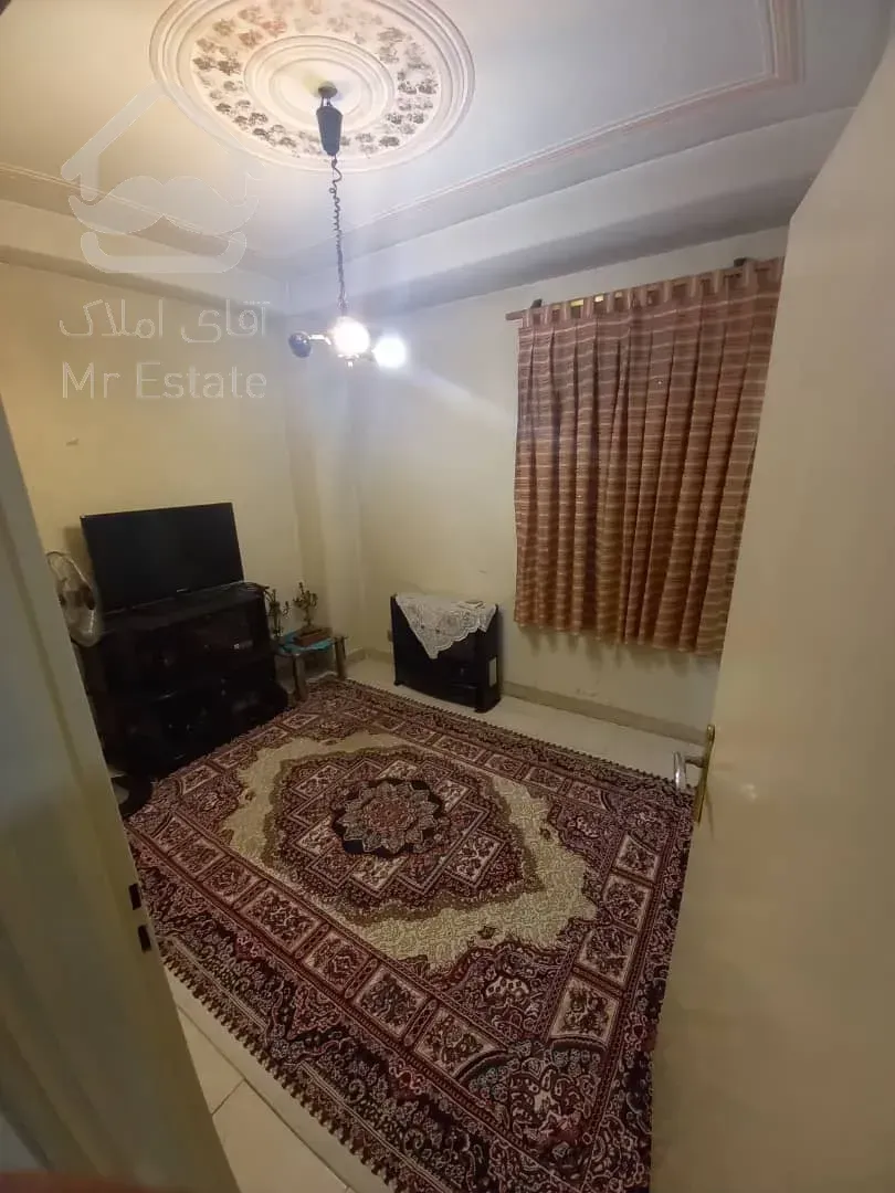 واحد فروشی طبقه اول