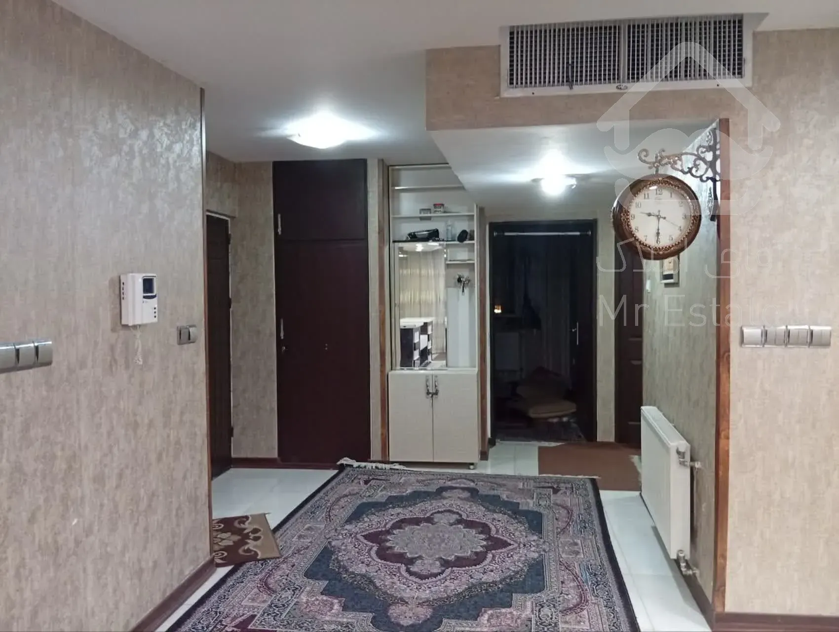 فروش تک واحدی 187 متری سه خواب شهرک ولیعصر