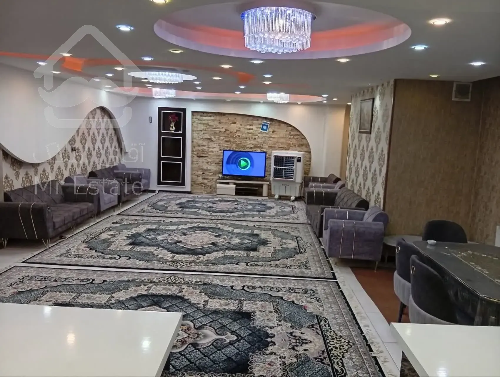 فروش تک واحدی 187 متری سه خواب شهرک ولیعصر