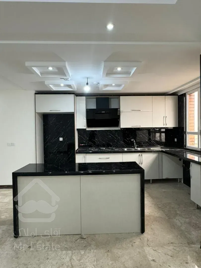 فروش آپارتمان ۹۰ متری رو به آفتاب در جنت آباد شمالی