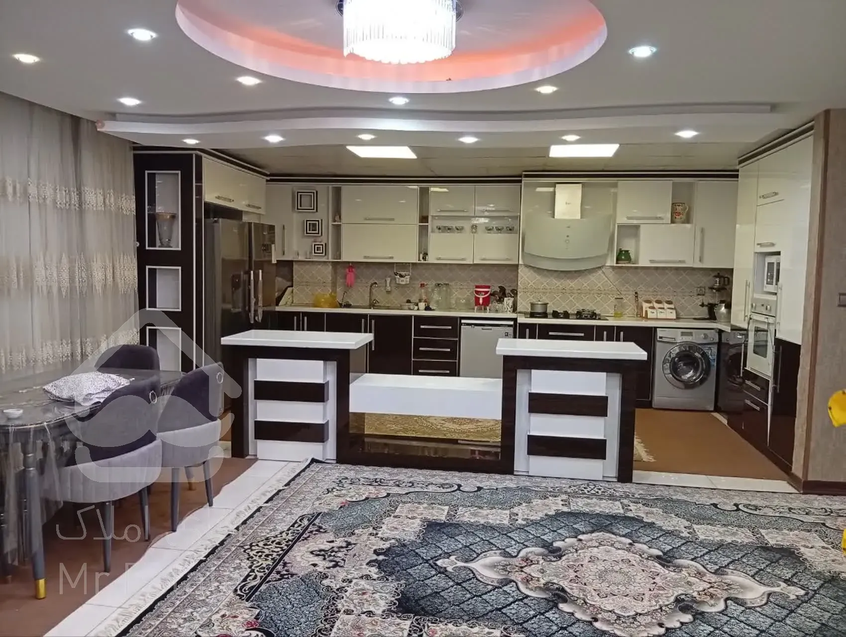 فروش تک واحدی 187 متری سه خواب شهرک ولیعصر