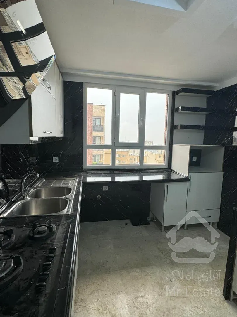 فروش آپارتمان ۱۱۰ متری سالن پرده خور در باغ فیض