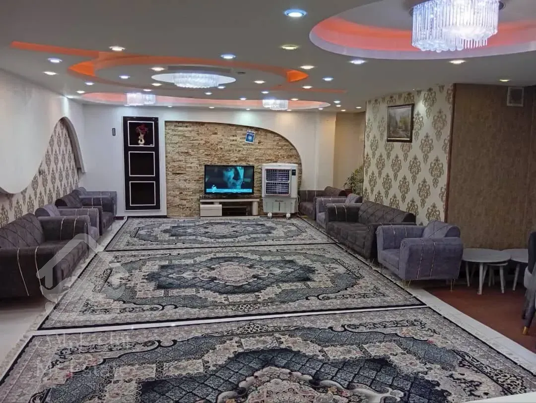 فروش تک واحدی 187 متری سه خواب شهرک ولیعصر