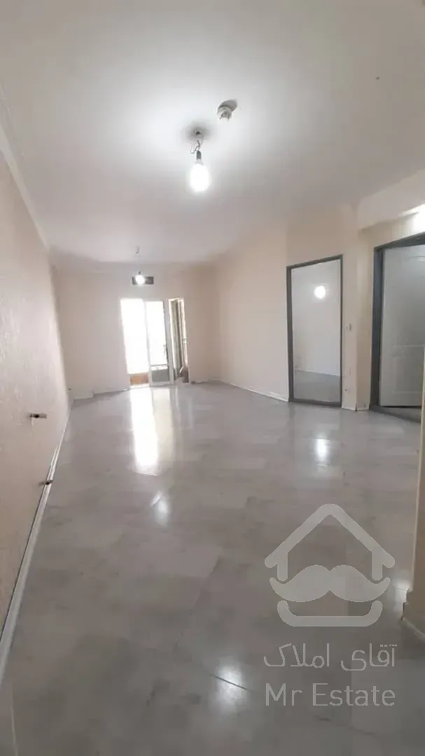 فروش آپارتمان دو خواب در خیابان ورزی