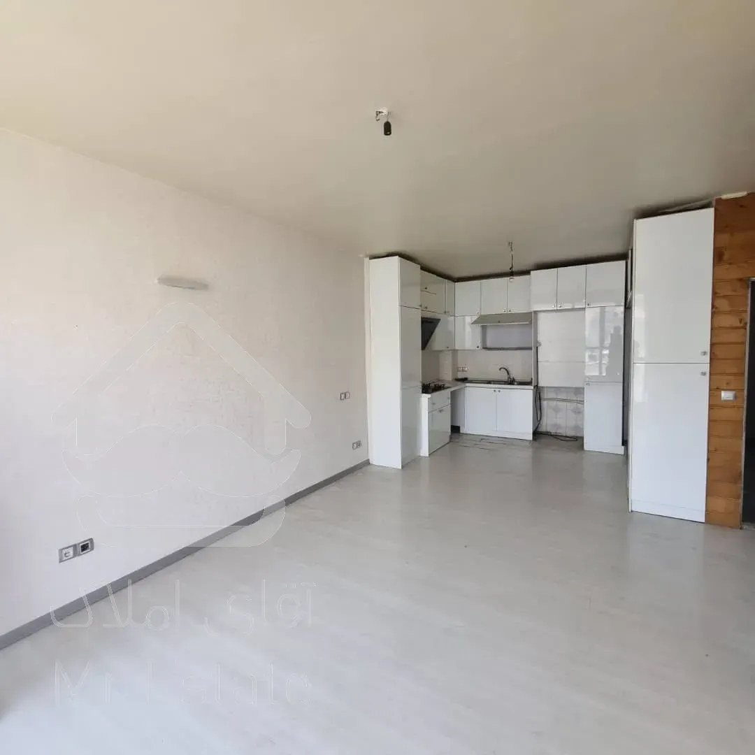 فروش آپارتمان ۸۰ متری سالن پرده خور در فردوس شرق