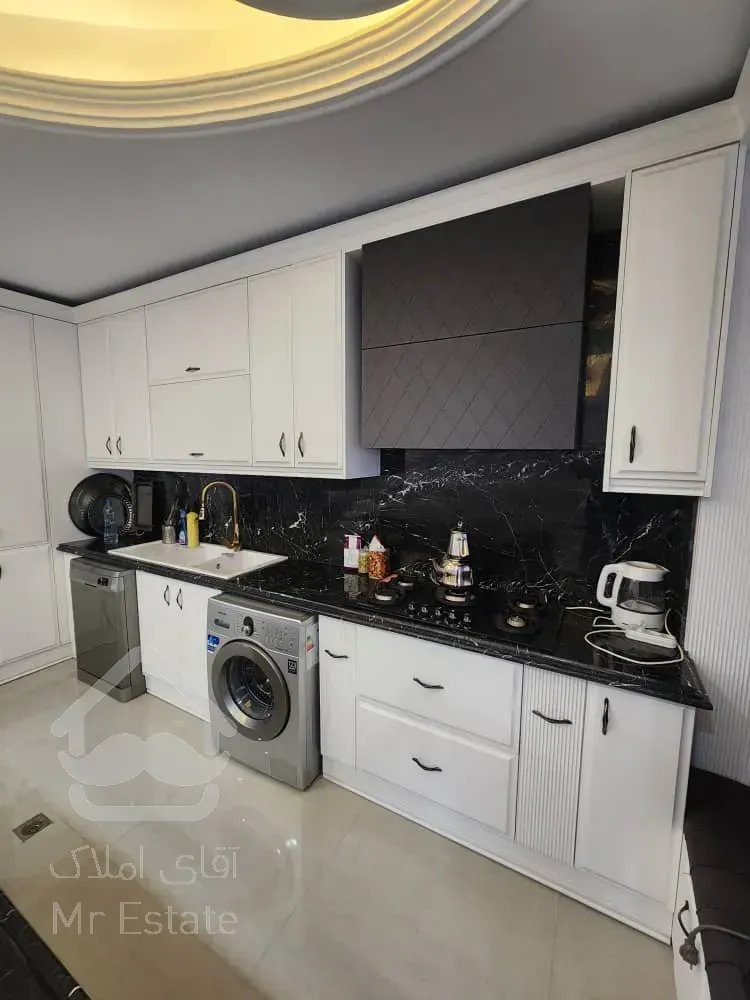 ۱۸5 متر رو به آفتاب