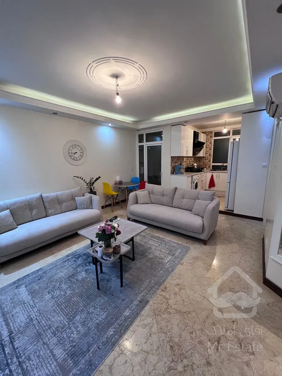 فروش آپارتمان ۶۱ متری فول امکانات در باغ فیض