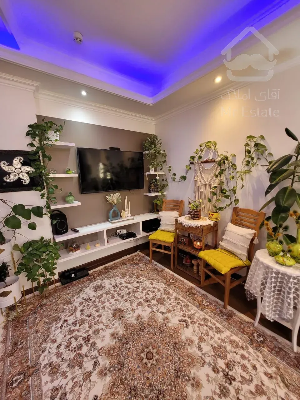 آپارتمان ۹۰ متری دو خواب ویو دار جنت شمال