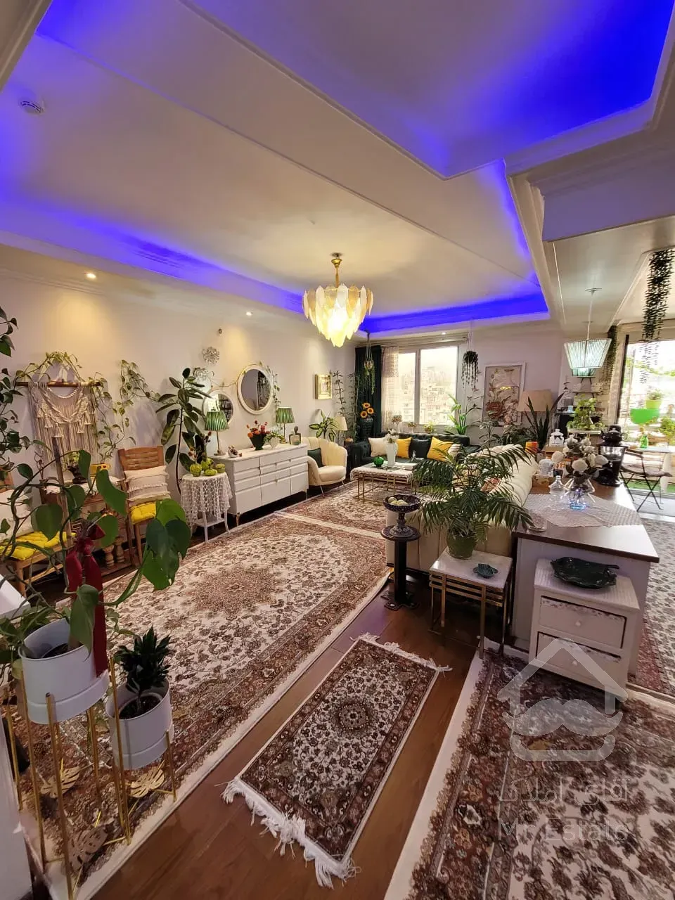 آپارتمان ۷۵ متری دو خواب پونک المهدی