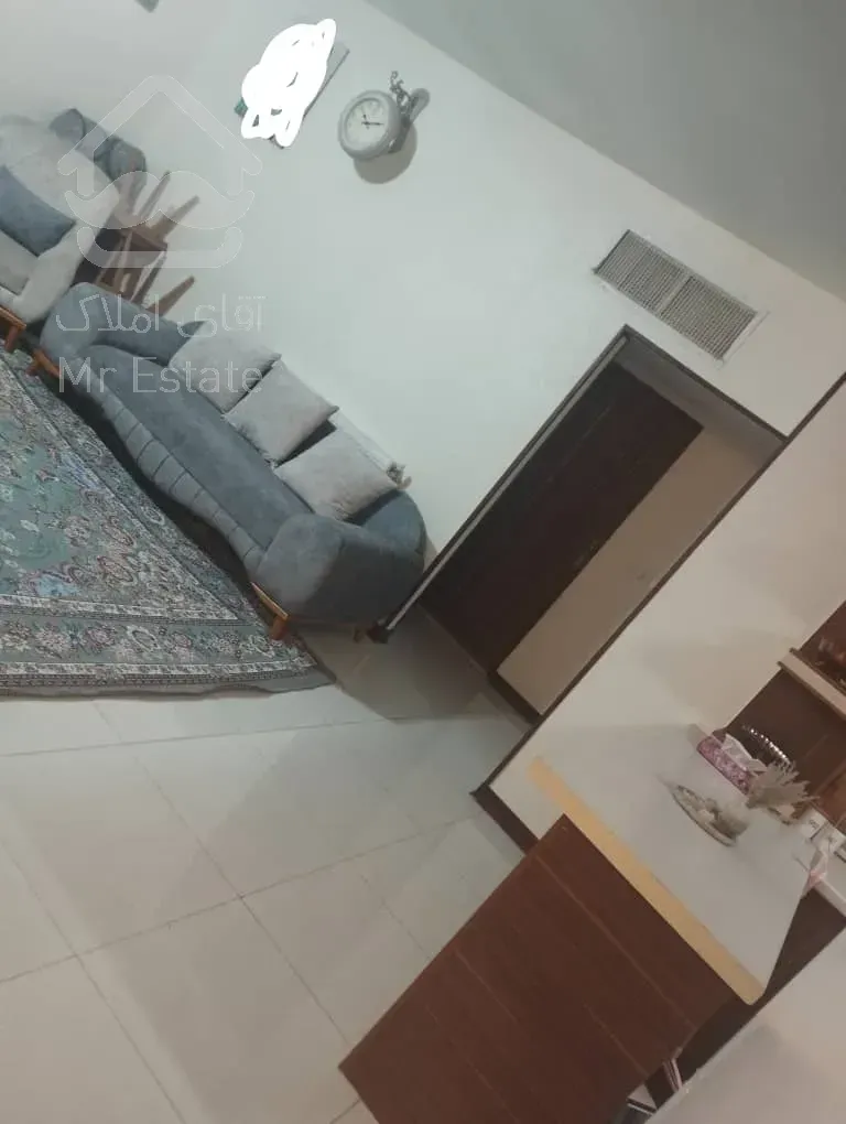 فروش آپارتمان 107 متری خوش نقشه شهرک ولیعصر