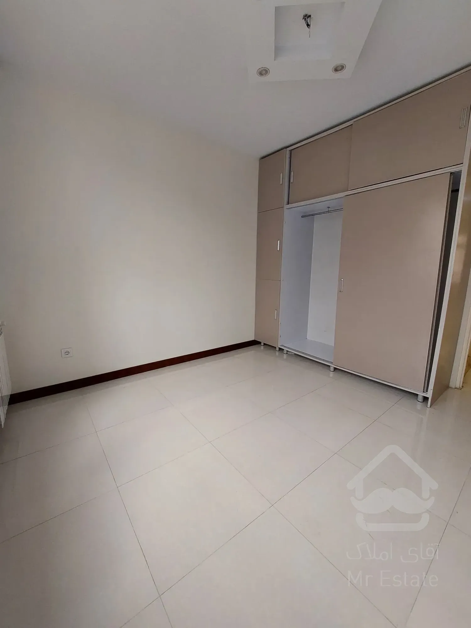 واحد ۸۰ متری جنت آباد واحد تخلیه آماده بازدید