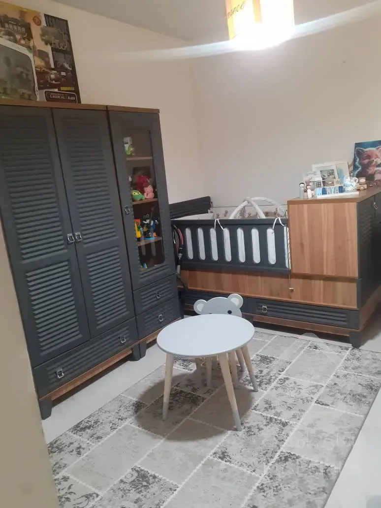 واحد ۱۰۸ متری بهترین موقعیت شهرک وحدت ، سند تک‌برگ