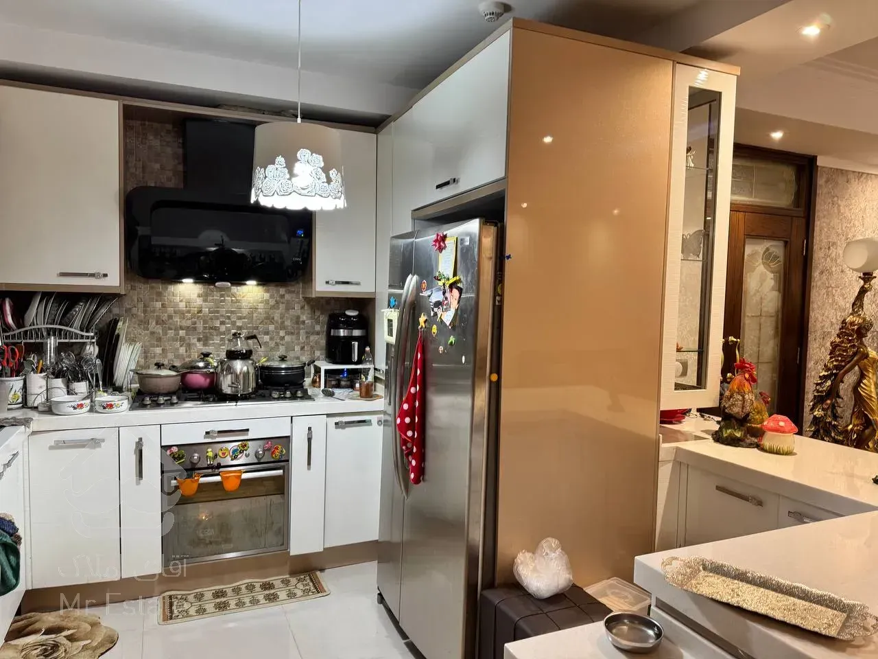 فروش آپارجتمان  ۹۰متری جنت آباد جنوبی