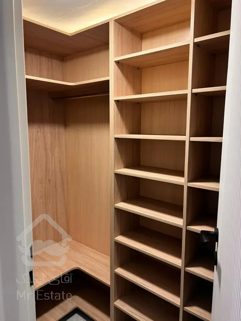 فروش آپارتمان ۱۳۵ متر مجتمع فریهان، پارک هنرمندان