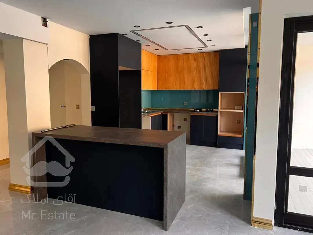 فروش آپارتمان ۱۳۵ متر مجتمع فریهان، پارک هنرمندان