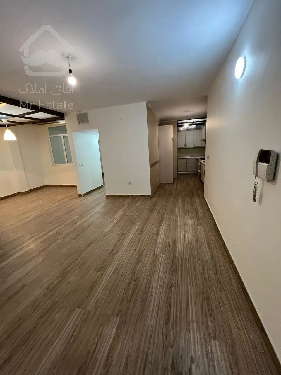 58 متر سندی روی همکف با پارکینگ لوکیشن عالی سازمان برنامه