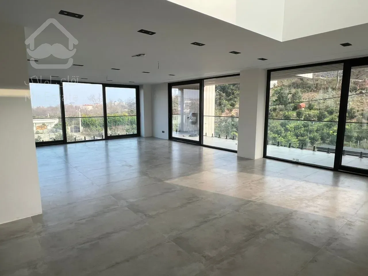 ویلا تریبلکس نما مدرن