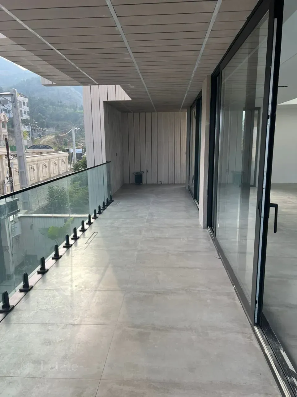 ویلا تریبلکس نما مدرن