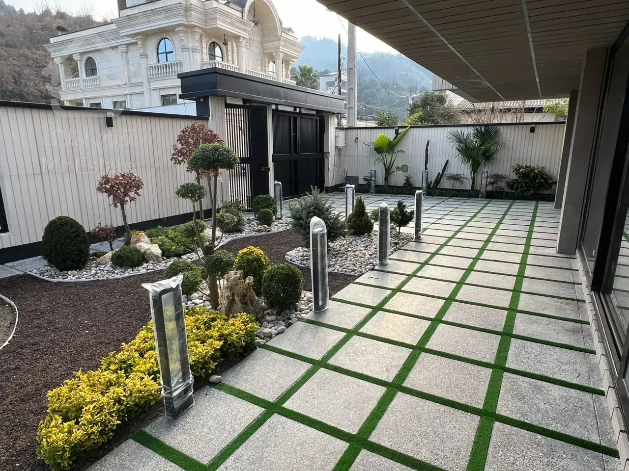 ویلا تریبلکس نما مدرن