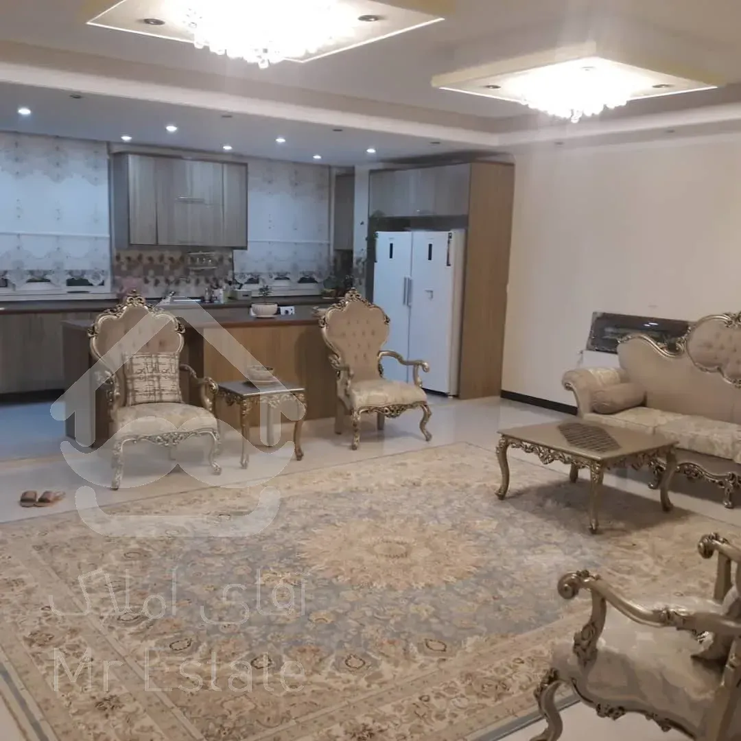 120 متر دو خوابه فول رهن کامل . م شهدا خ بهار