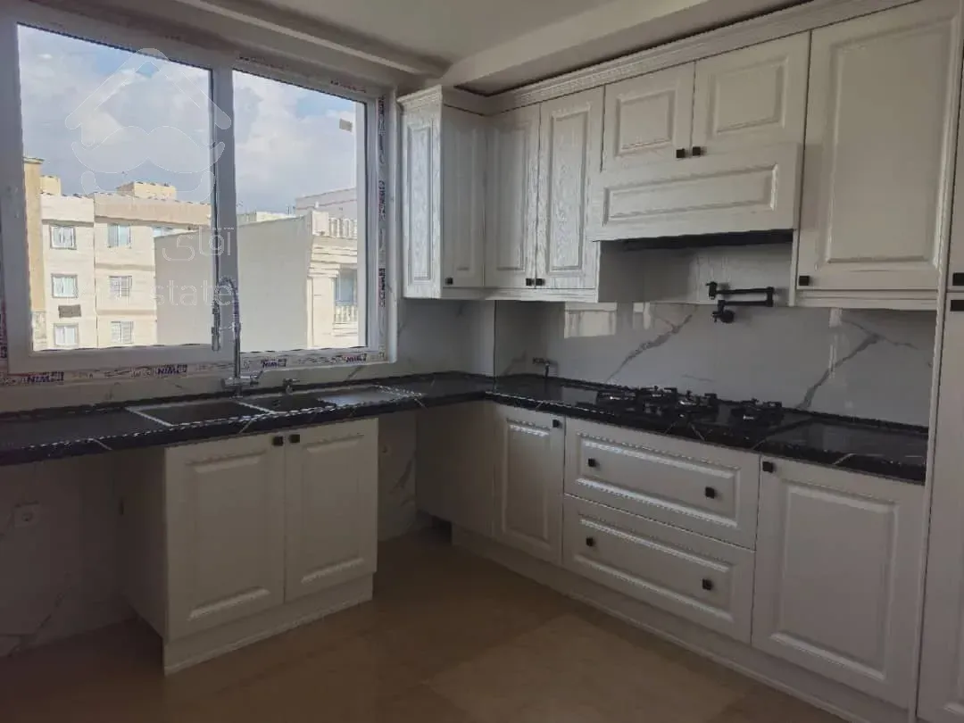 فروش آپارتمان ۱۵۰متری  تک واحدی  فردوس شرق